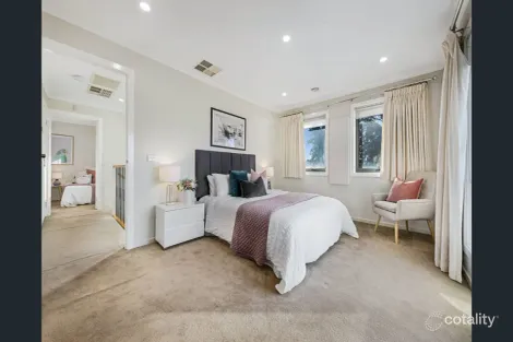 Property photo of 8/1-5 Breanne Place Keysborough VIC 3173