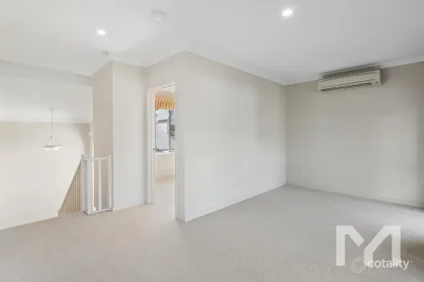 Property photo of 4/8 Eric Street Como WA 6152