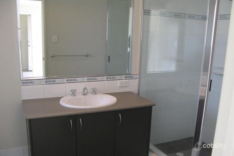 Property photo of 4 Kelso Close Sinagra WA 6065
