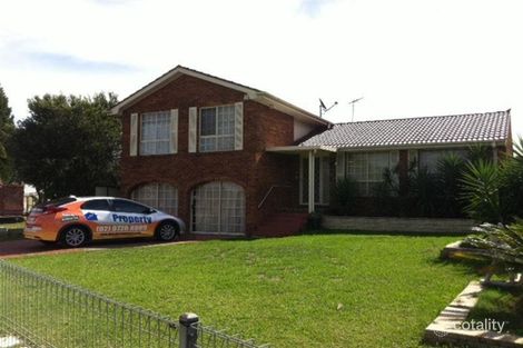 636 Smithfield Rd, Greenfield Park, NSW 2176