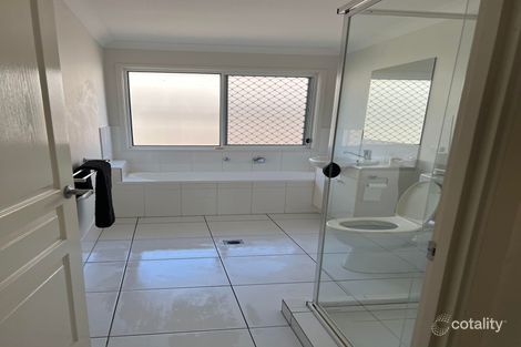 Property photo of 15 Nike Court Wulkuraka QLD 4305