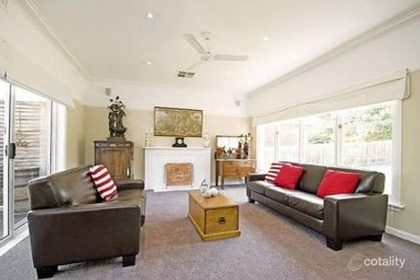 Property photo of 6 Ventich Street Glen Iris VIC 3146