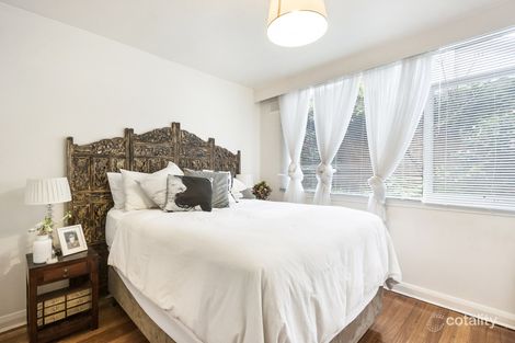 Property photo of 1A/587 Toorak Road Toorak VIC 3142