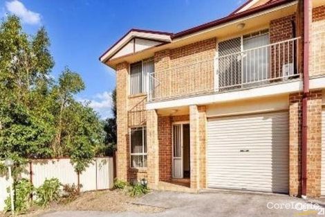 Property photo of 8/14-16 Marcia Street Toongabbie NSW 2146