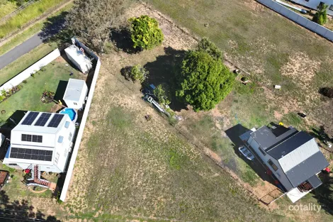 1a Donaldson St, Burnett Heads, QLD 4670