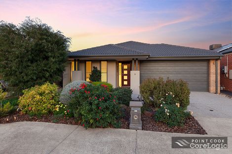 Property photo of 8 Vesta Crescent Point Cook VIC 3030