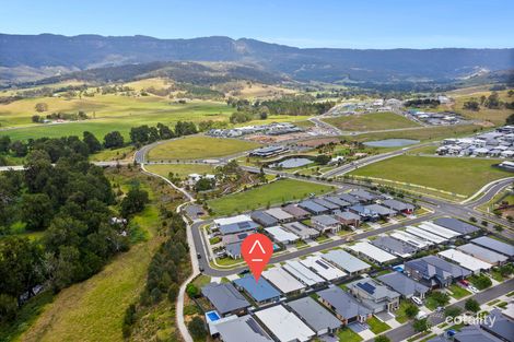 21 Bartlett Cres, Calderwood, NSW 2527