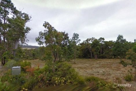 8 Coughlan Gr, Ocean Beach, WA 6333