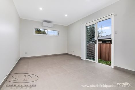 Property photo of 3 Rawson Road Greenacre NSW 2190