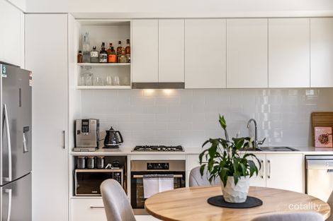 Property photo of 16 Arnold Close Findon SA 5023