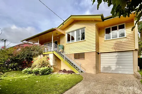 134 Sterculia Ave, Holland Park West, QLD 4121