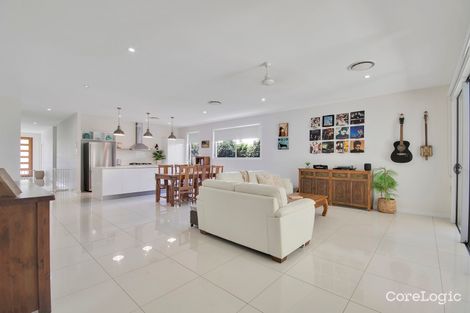 Property photo of 9 Peachtree Crescent Peregian Springs QLD 4573