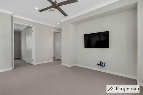 Property photo of 102 De Rossi Boulevard Wollert VIC 3750