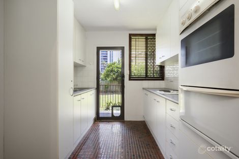 Property photo of 3/35 Second Avenue Broadbeach QLD 4218