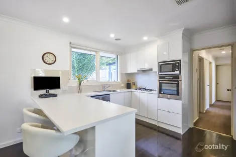 Property photo of 10 Waratah Avenue The Basin VIC 3154