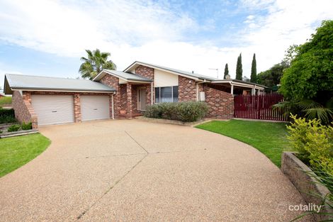 Property photo of 9 Jabiru Place Glenfield Park NSW 2650