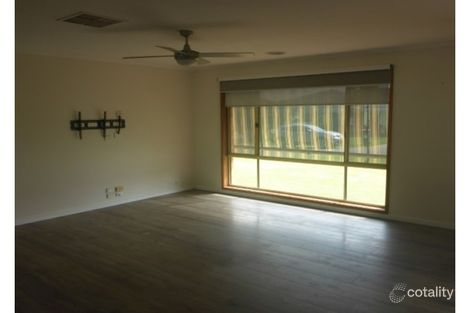 Property photo of 2 Cedar Court Thurgoona NSW 2640