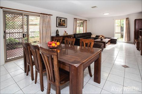 Property photo of 8 Peartree Way Glen Waverley VIC 3150