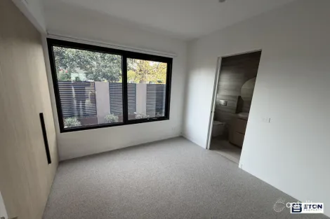 Property photo of 2/37 Prince Street Hampton VIC 3188