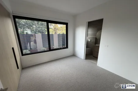 Property photo of 2/37 Prince Street Hampton VIC 3188