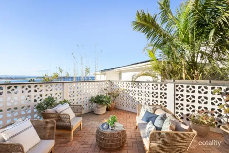 Property photo of 17 Ozone Parade Dee Why NSW 2099