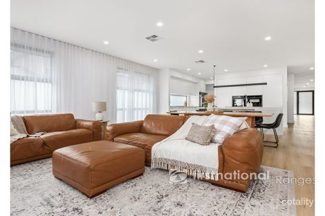 Property photo of 20 Petworth Rise Officer VIC 3809