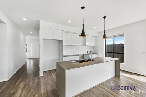 Property photo of 13 Gabbro Way Wollert VIC 3750