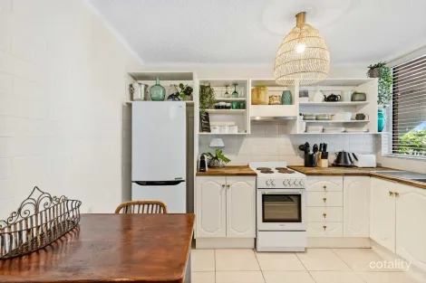 Property photo of 3/647 Beach Road Surf Beach NSW 2536