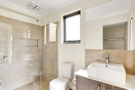 Property photo of 27 Allunga Way Werribee VIC 3030