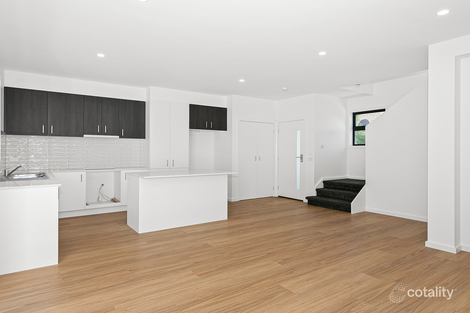 Property photo of 2/3 Cuthbert Road Reservoir VIC 3073