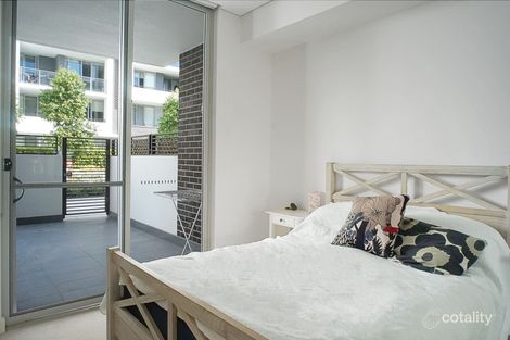 Property photo of 225/2 Half Street Wentworth Point NSW 2127