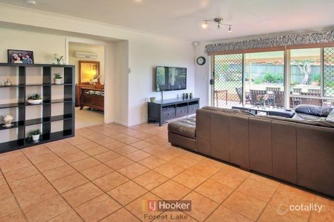 Property photo of 13 Tenterfield Place Forest Lake QLD 4078