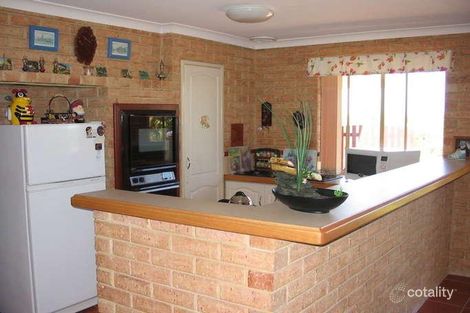 Property photo of 4 Pergola Place Edgewater WA 6027