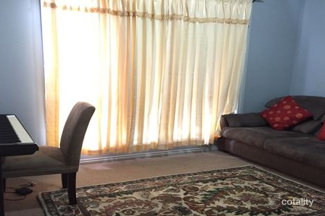 Property photo of 17 Bridlepath Drive Truganina VIC 3029