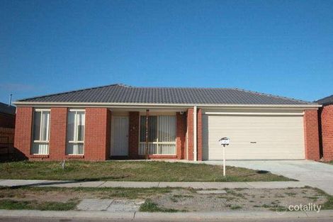 6 Glenaire Cres, Cranbourne West, VIC 3977