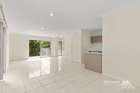 Property photo of 4/45 Lancaster Street Coorparoo QLD 4151