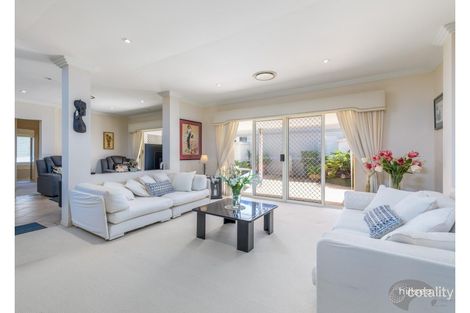 Property photo of 4/24 Abby Crescent Ashmore QLD 4214