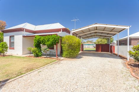 Property photo of 33 Douglas Street Rutherglen VIC 3685