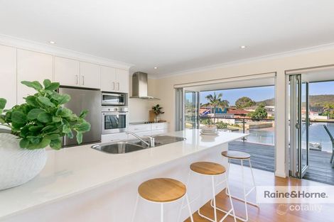 Property photo of 50 Helmsman Boulevard St Huberts Island NSW 2257