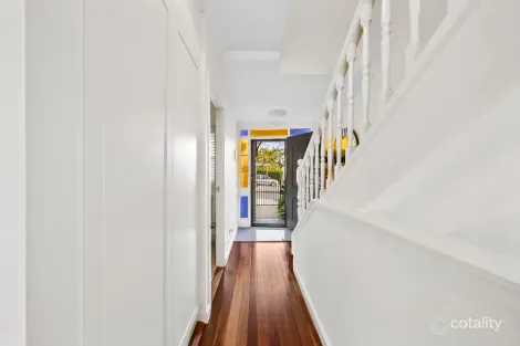 Property photo of 13 Brighton Road Highgate Hill QLD 4101