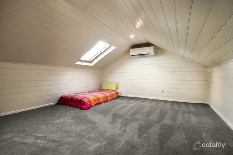 Property photo of 20 Frogmore Road Carnegie VIC 3163