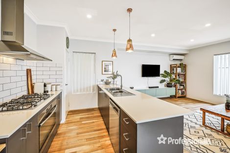 14 Gouldian Cct, Alkimos, WA 6038