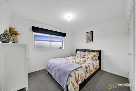 Property photo of 21 Highgate Hill Epping VIC 3076