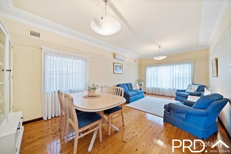 Property photo of 7 Eileen Street Picnic Point NSW 2213