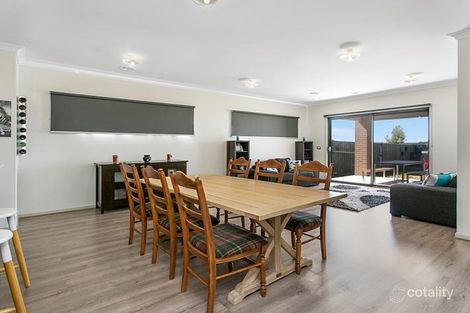 Property photo of 109 Mandalay Circuit Beveridge VIC 3753