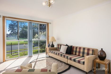 Property photo of 40 Gleeson Crescent Bellambi NSW 2518