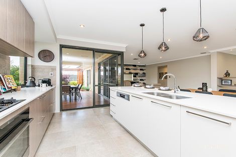 Property photo of 11 Morwell Loop Baldivis WA 6171