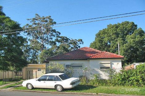 39 Cockburn Cres, Fairfield East, NSW 2165