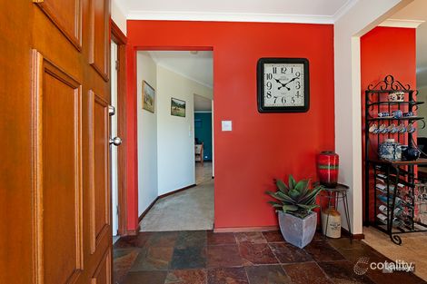 Property photo of 5 Tuffley Court Kallangur QLD 4503