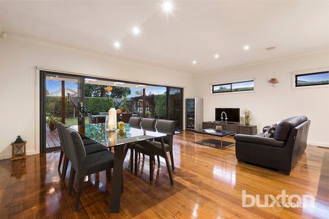 Property photo of 8 Pell Street Bentleigh East VIC 3165
